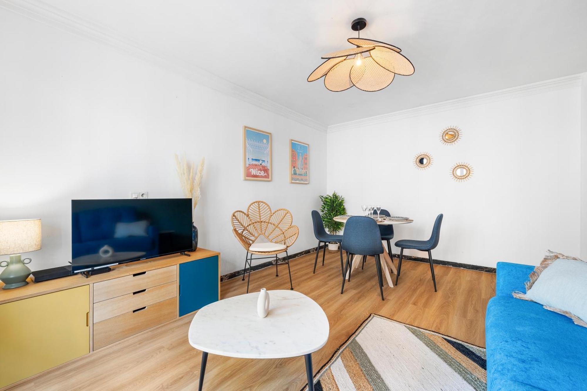 Nice Renting - Philibert - Elegant Spacious Quiet Near The Port Free Parking Экстерьер фото